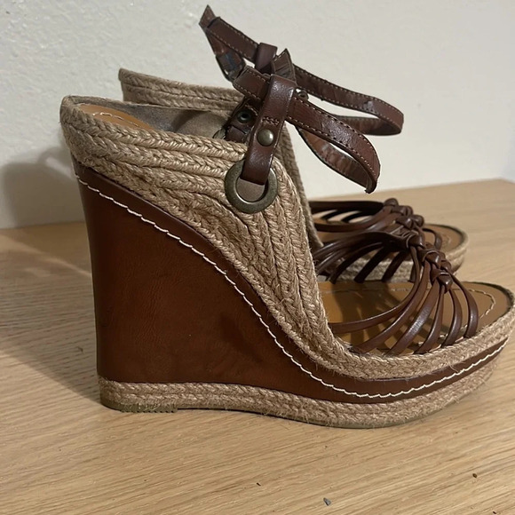 MIA Women's Tan Brown Wedge Platform Sandals Shoes Size 8.5 Medium - Picture 3 of 17